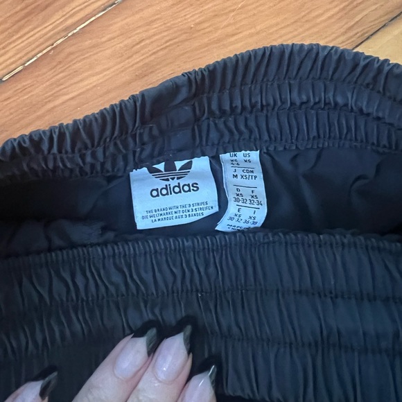 Adidas Lace Shorts - Picture 5 of 6